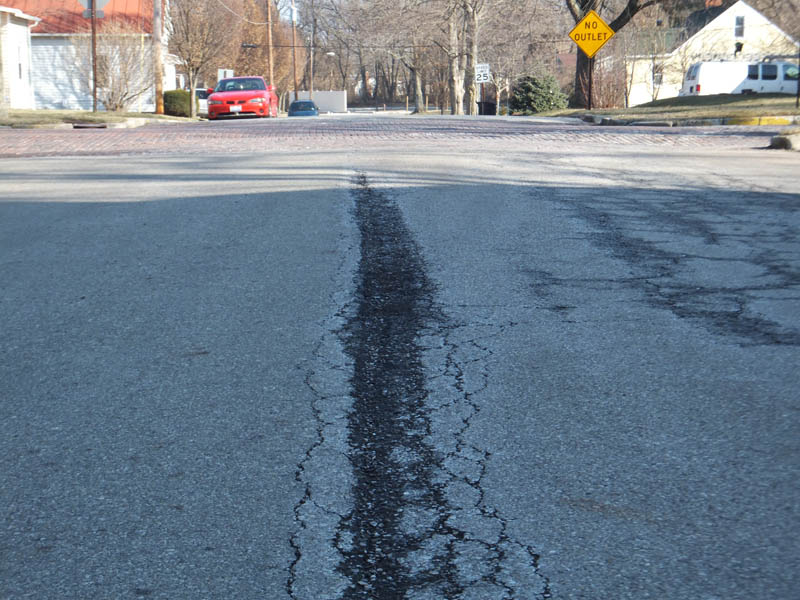 Maltene Replacement Technology helps extend the life of road pavement.